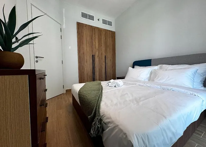 Stylish 1Br Free Parking Walkable To Galleria Mall & Cleveland